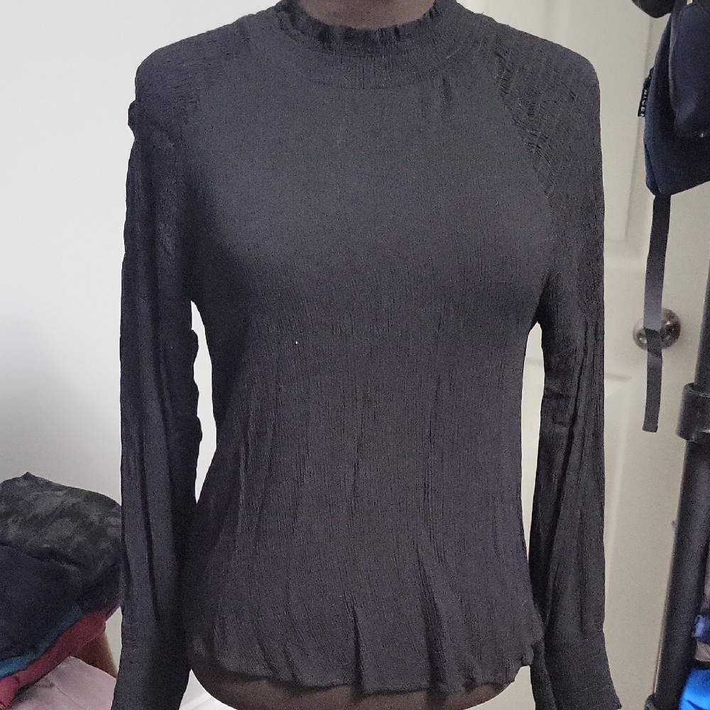 Medium Love Riche Black Long Sleeve Mock Neck Rayon Top